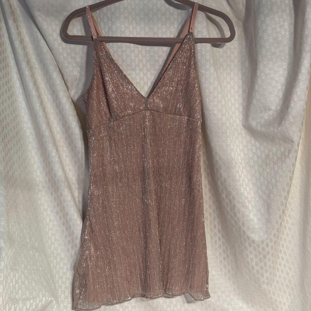 Xtraordinary Women's Rose Shimmery Metallic V Neck Mini Dress Size 3 NWT